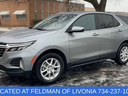 Used 2024 Chevrolet Equinox LT image 4