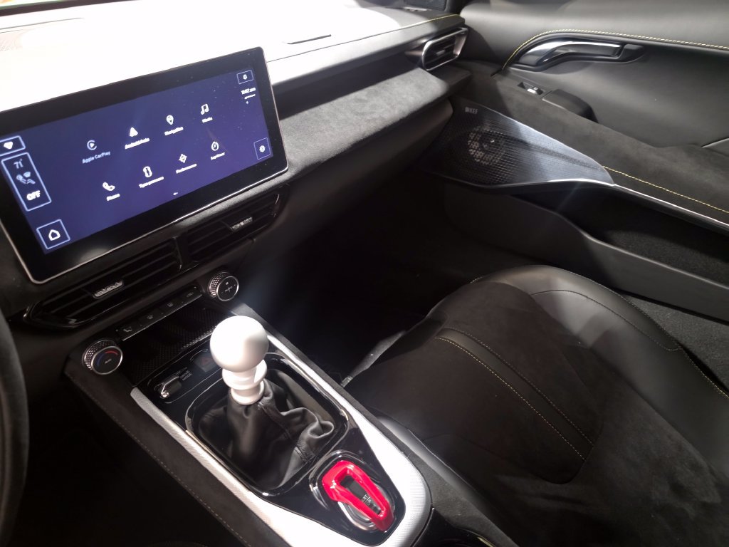 Used 2026 Lotus Emira RWD image 23