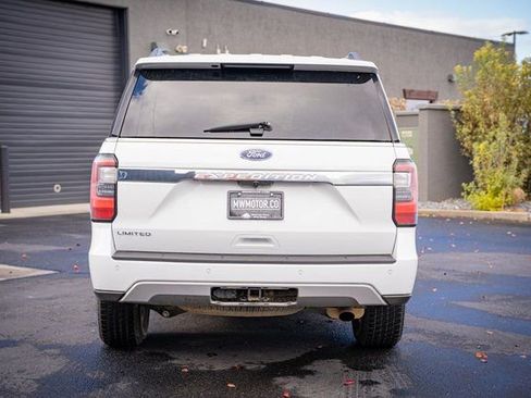 Used 2020 Ford Expedition Limited image 9
