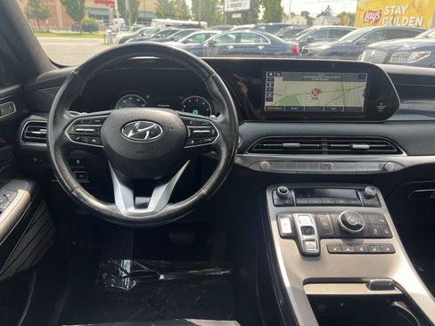Used 2020 Hyundai Palisade Limited FWD image 16