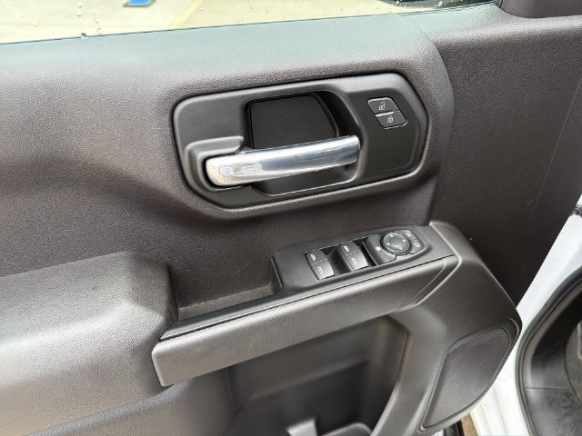 Used 2023 Chevrolet Silverado 1500 Custom Trail Boss w/ LPO, Dark Essentials Package AWD/4WD image 22