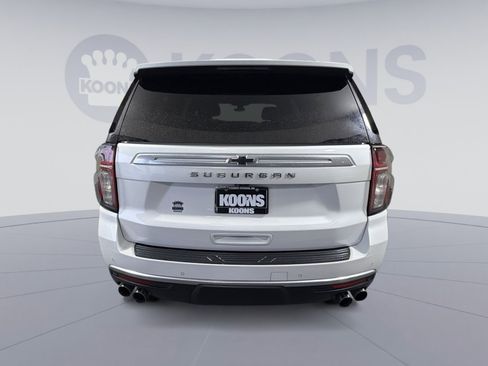 Used 2021 Chevrolet Suburban High Country image 5