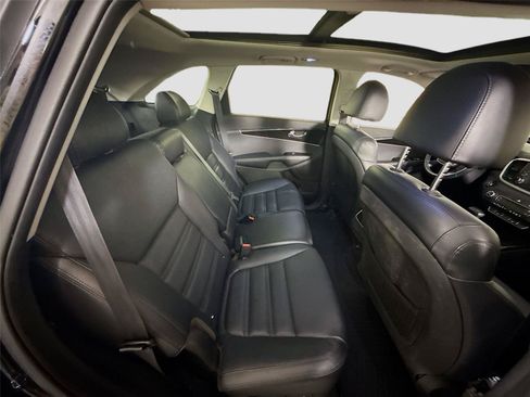 Used 2020 Kia Sorento EX AWD/4WD image 20