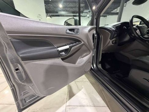 Used 2020 Ford Transit Connect XLT image 14