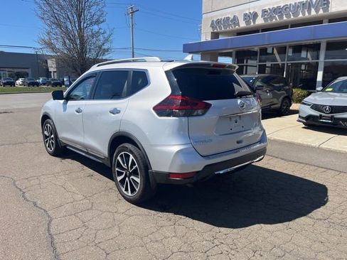 Used 2019 Nissan Rogue SL AWD/4WD image 10