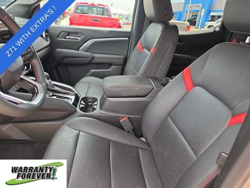 Used 2023 Chevrolet Colorado Z71 w/ Z71 Convenience Package 2 AWD/4WD image 14