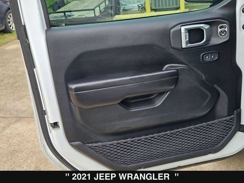 Used 2021 Jeep Wrangler Unlimited Sport AWD/4WD image 14