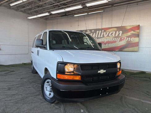 Used 2017 Chevrolet Express 2500 LS image 8