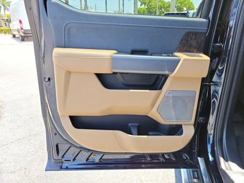 Used 2023 Ford F150 Lariat AWD/4WD image 11