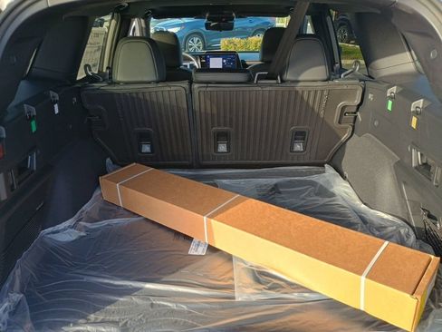 New 2026 Subaru Outback Touring XT AWD/4WD image 18