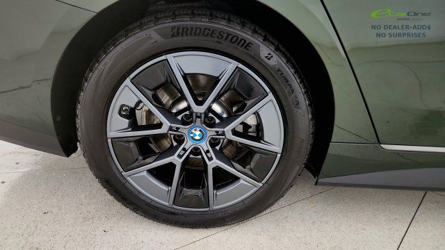 Used 2024 BMW i4 eDrive35 w/ Premium Package RWD image 79