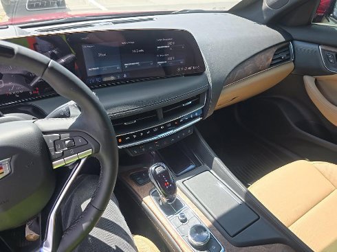 Used 2026 Cadillac CT5 Premium Luxury w/ Technology Package RWD image 9