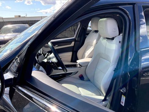 Used 2025 Jaguar F-PACE R-Dynamic S image 26