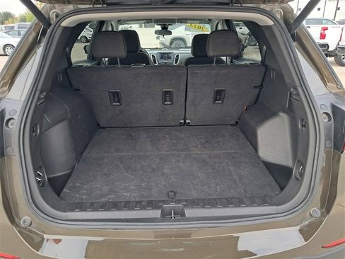 Used 2023 Chevrolet Equinox LT image 13