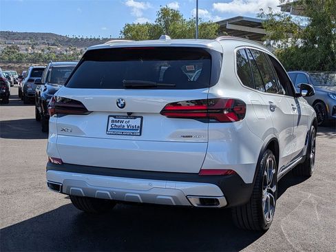 New 2026 BMW X5 sDrive40i image 6