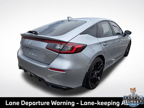 Used 2025 Honda Civic Sport image 10
