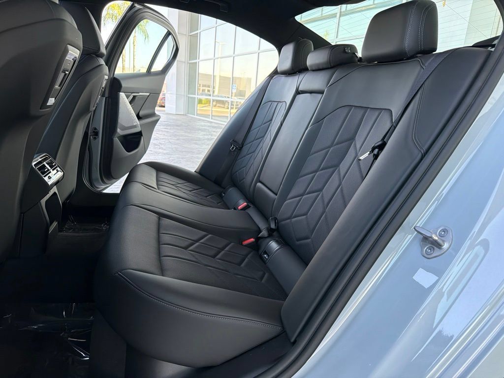 Used 2026 BMW 530i w/ M Sport Package RWD image 12