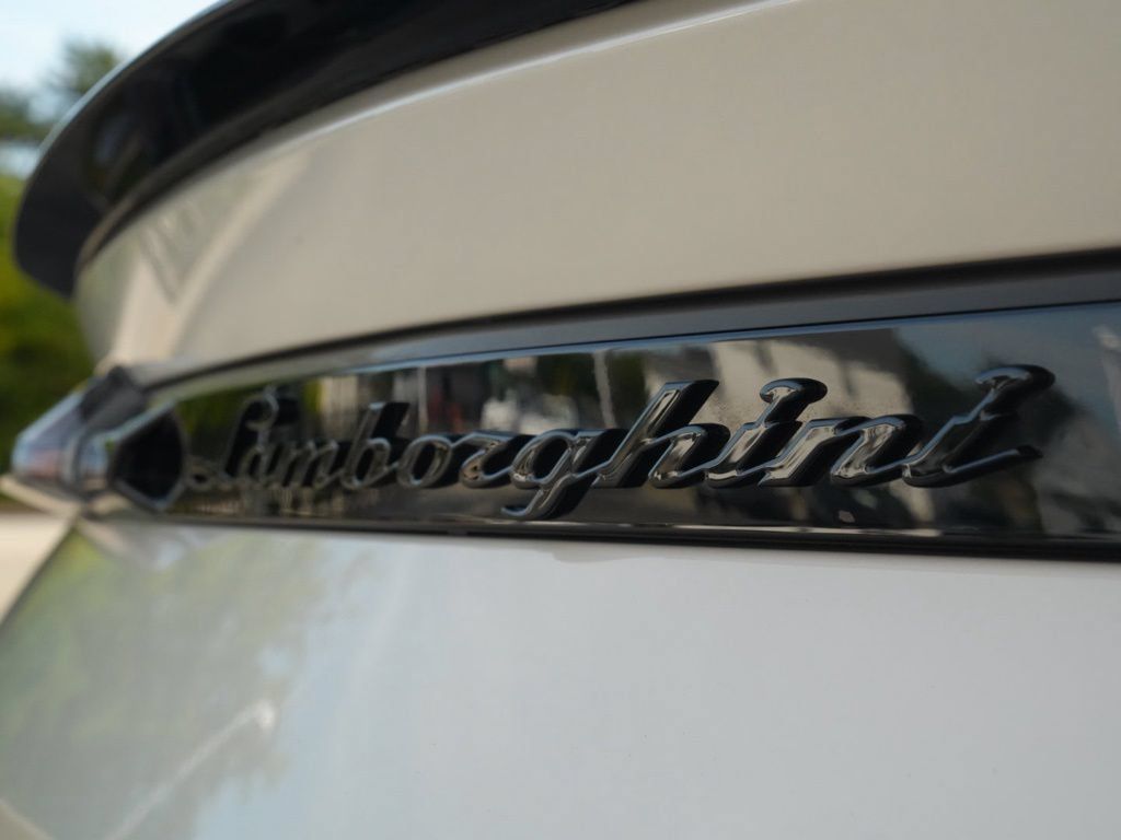 Used 2023 Lamborghini Urus S AWD/4WD image 25
