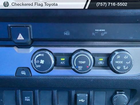 Used 2023 Toyota Tacoma SR w/ SR Convenience Package RWD image 18