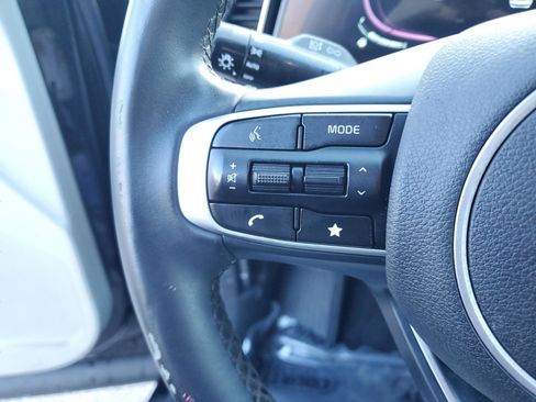 Certified 2024 Kia Sportage EX image 29