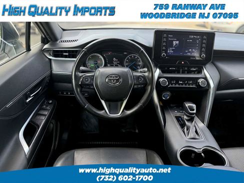 Used 2021 Toyota Venza XLE w/ Softex Package AWD/4WD image 31