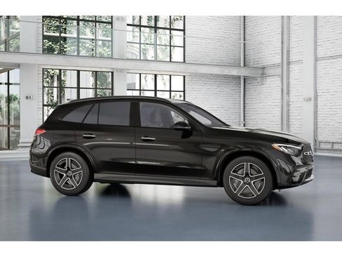 Certified 2026 Mercedes-Benz GLC 300 4MATIC image 14