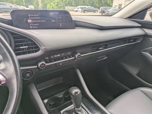 Used 2024 MAZDA MAZDA3 s FWD image 18