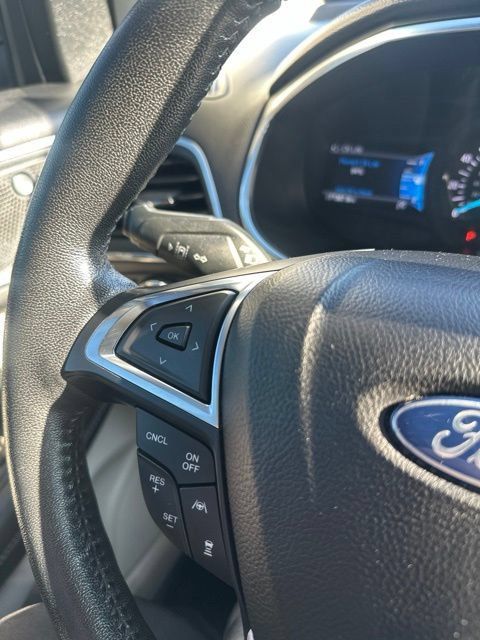 Used 2021 Ford Edge Titanium AWD/4WD image 22