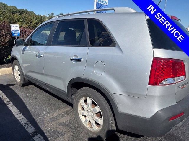 Used 2011 Kia Sorento LX w/ Convenience Pkg AWD/4WD image 4