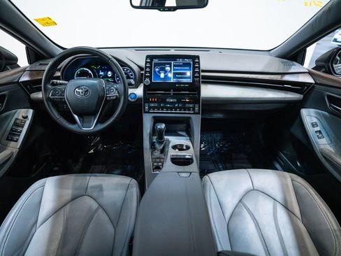 Certified 2021 Toyota Avalon XLE FWD image 14