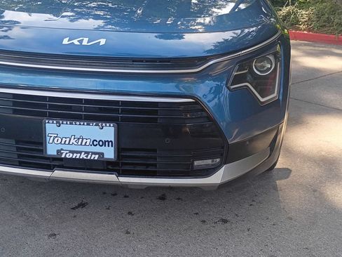 Used 2023 Kia Niro FWD image 10