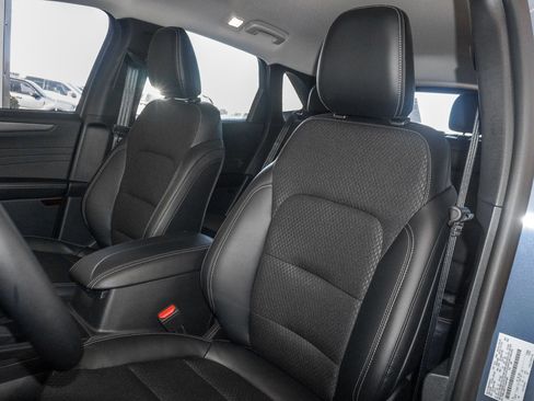 New 2026 Ford Escape SE image 23