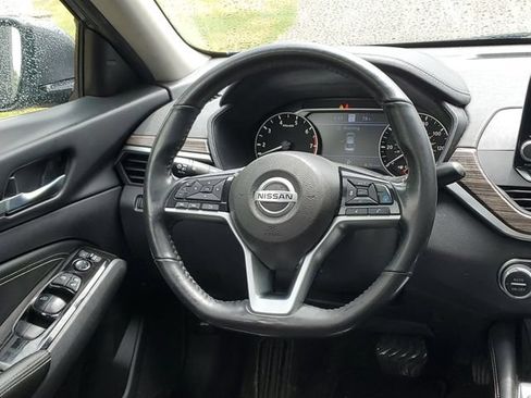 Used 2022 Nissan Altima 2.5 SL AWD/4WD image 26