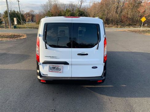 Used 2017 Ford Transit Connect XL image 6