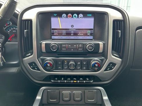 Used 2018 GMC Sierra 1500 SLT AWD/4WD image 18