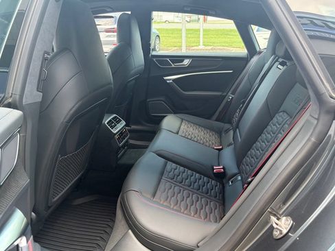 Used 2023 Audi RS 7 Sportback AWD/4WD image 31