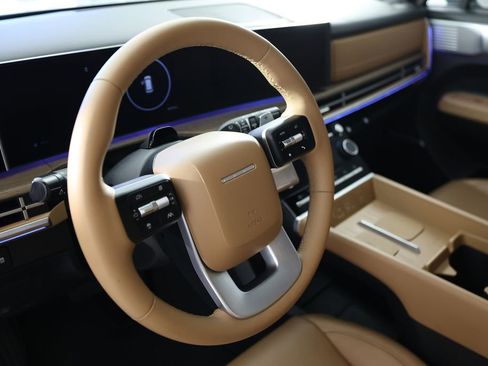 Used 2025 Hyundai Santa Fe Limited image 23