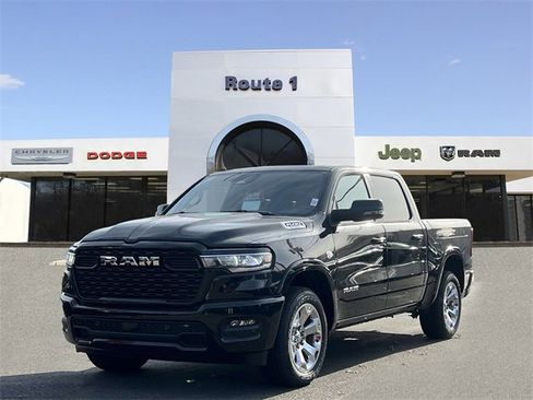 New 2026 RAM 1500 4x4 Crew Cab image 2