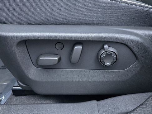 New 2026 Buick Envision Avenir image 15