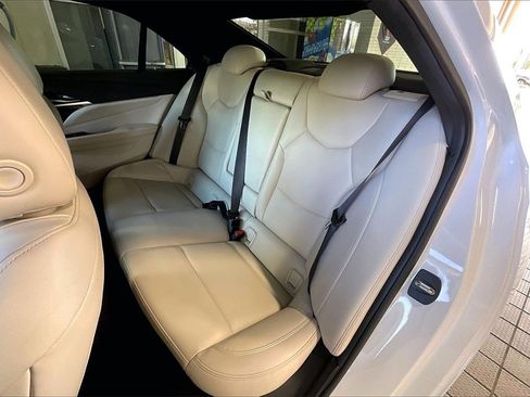 Used 2023 Cadillac CT4 Luxury image 15