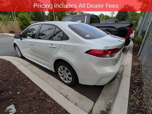 Certified 2024 Toyota Corolla LE FWD image 5