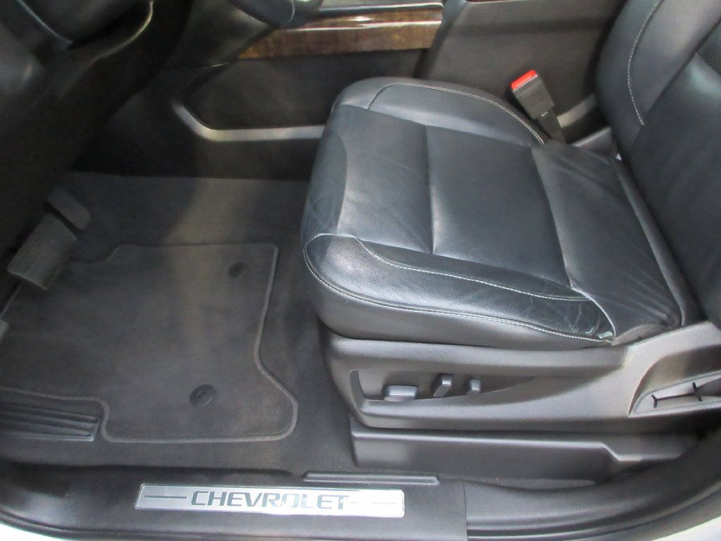 Certified 2019 Chevrolet Tahoe LT w/ LT Signature Package AWD/4WD image 22