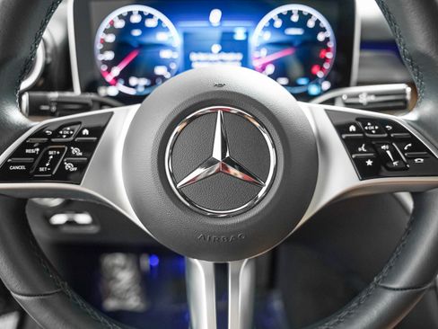 Certified 2026 Mercedes-Benz C 300 4MATIC Sedan image 12