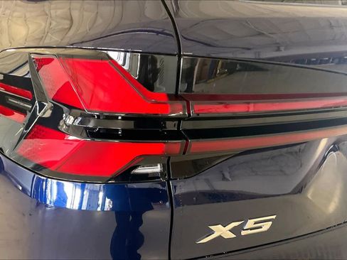 New 2026 BMW X5 xDrive50e image 14