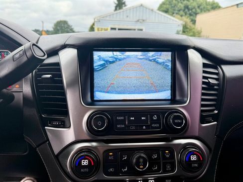 Used 2017 Chevrolet Suburban LT AWD/4WD image 13