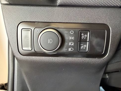 Certified 2025 Ford Bronco Sport Outer Banks w/ Outer Banks Tech Package+ AWD/4WD image 17