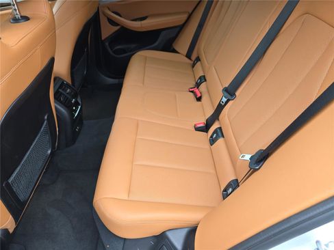 Used 2022 BMW X3 sDrive30i image 17