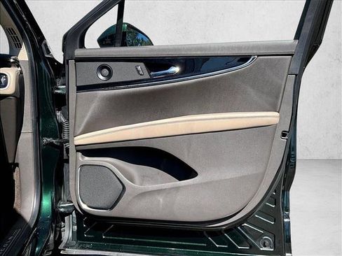 Used 2021 Lincoln Nautilus Reserve w/ Cargo Utility Package image 19