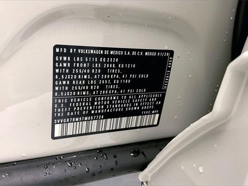 New 2026 Volkswagen Tiguan SE R-Line image 14