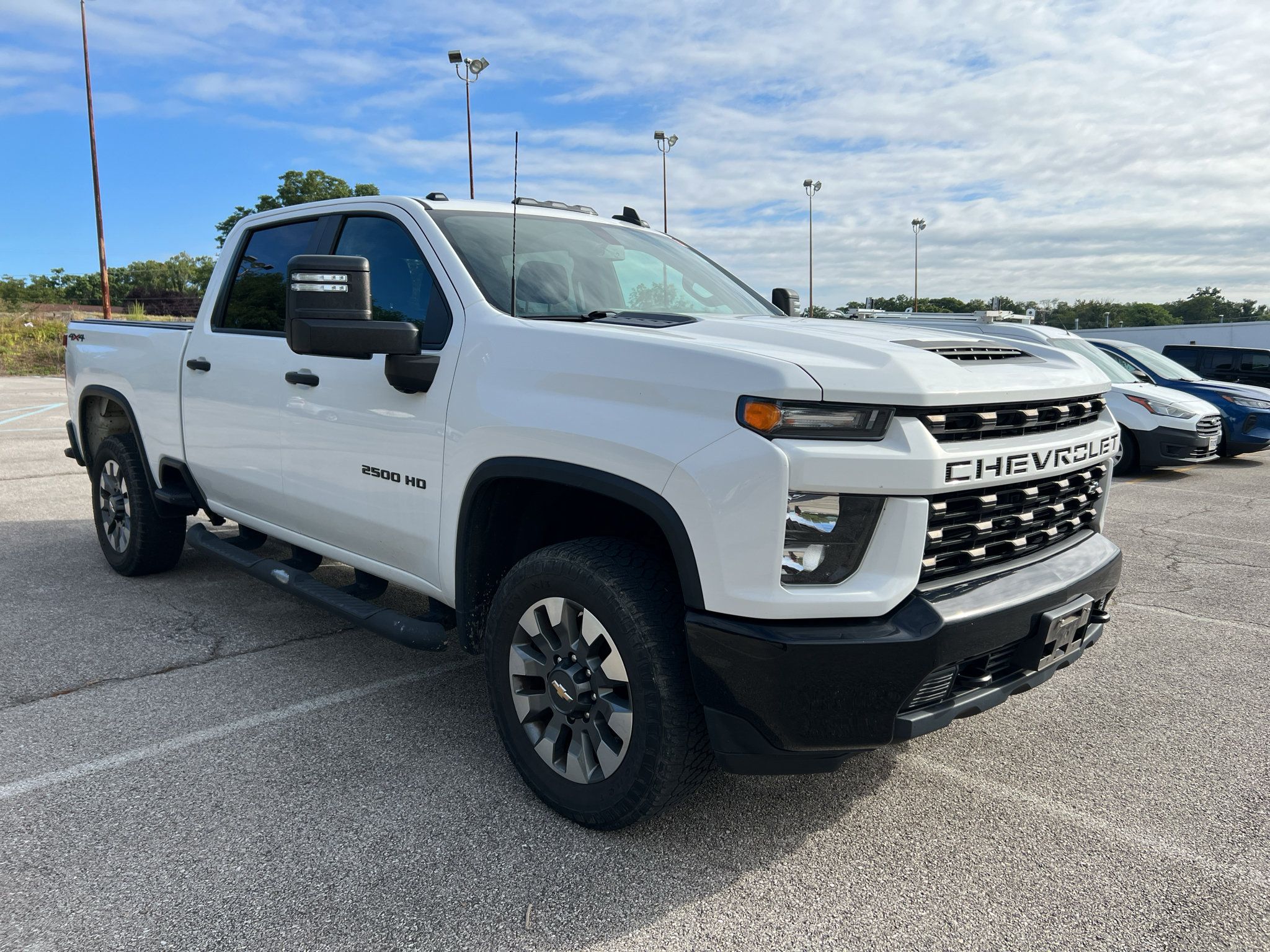 Used 2021 Chevrolet Silverado 2500 Custom w/ Custom Value Package AWD/4WD image 1